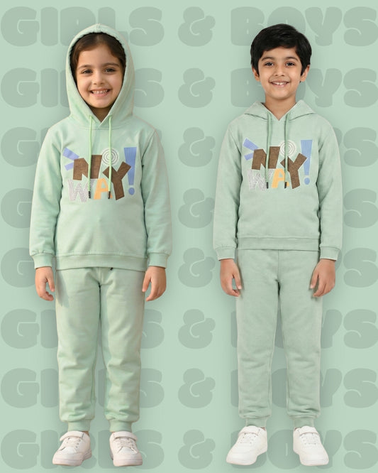 No Way Full Sleeves Fleece Hooded Sweatshirt and Joggers Set | Green