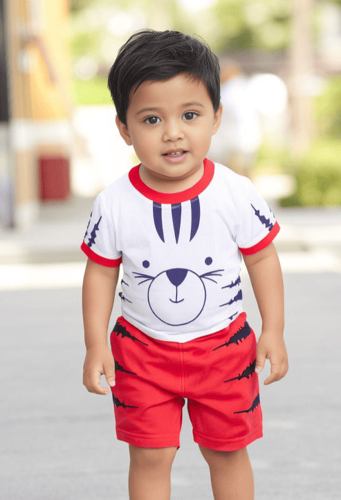 Tiger Claws Half Sleeves T-Shirt & Half Pant Set | Red