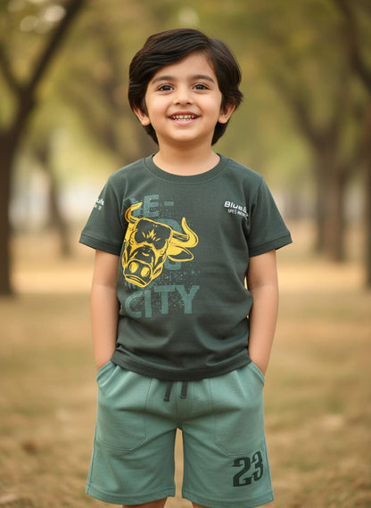 Bulls City Half Sleeves T-Shirt & Shorts Set | Green