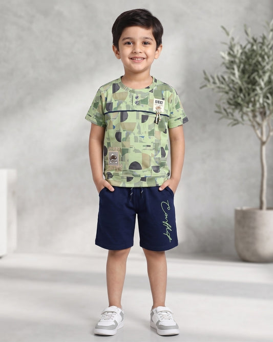 Conflict Half Sleeves T-Shirt & Shorts Set | Green