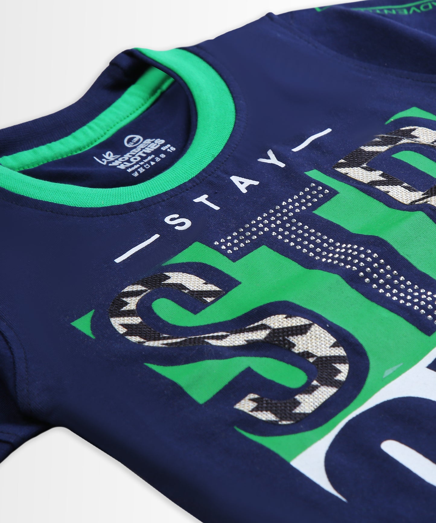 Stay Strong Half Sleeves T-Shirt & Shorts Set | Green