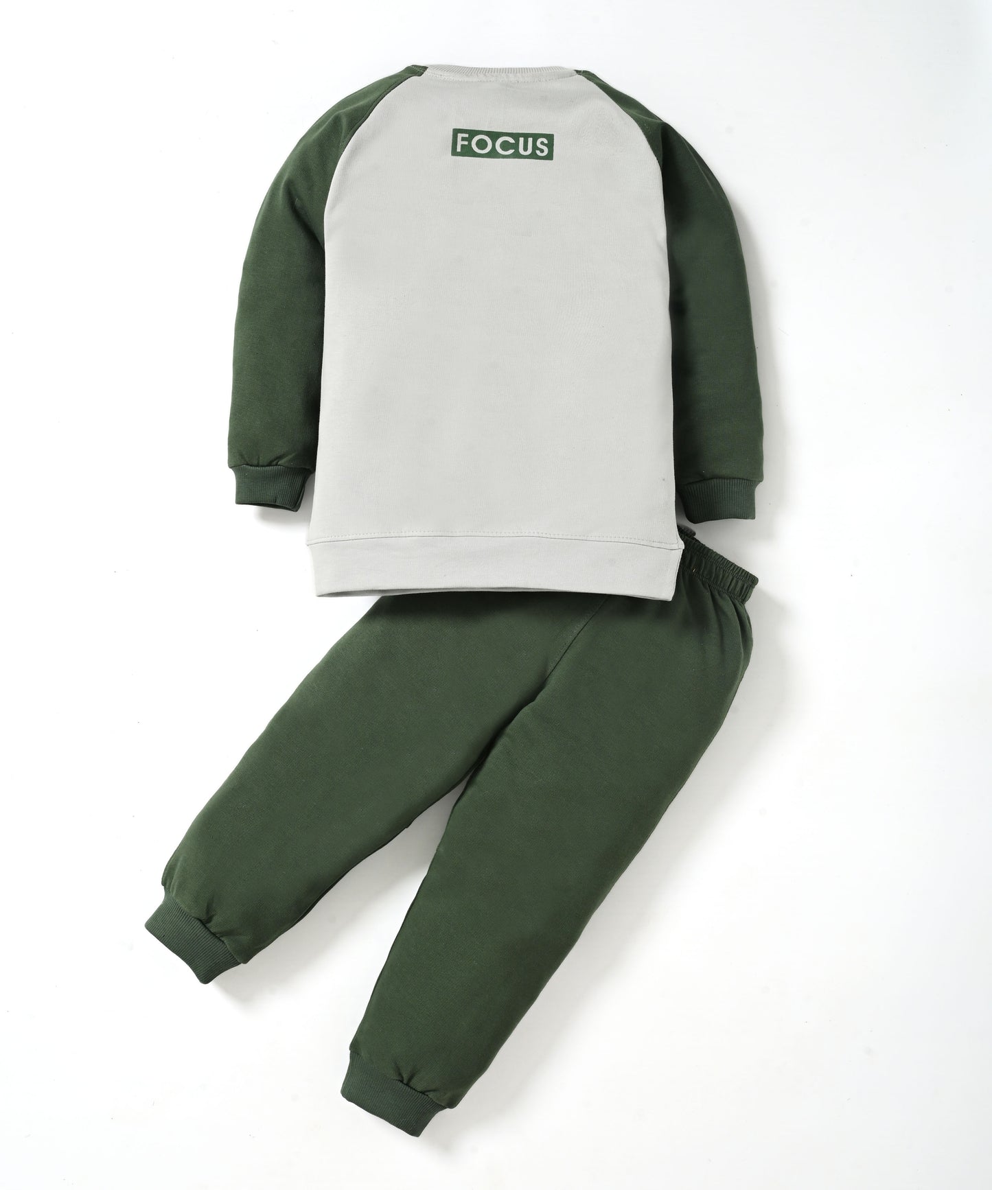 Focus Raglan Full Sleeves Sweatshirt and Joggers Set | Green