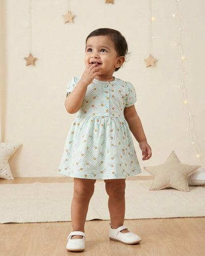 Shooting Star Half Sleeves Frock & Bloomer Pant Set