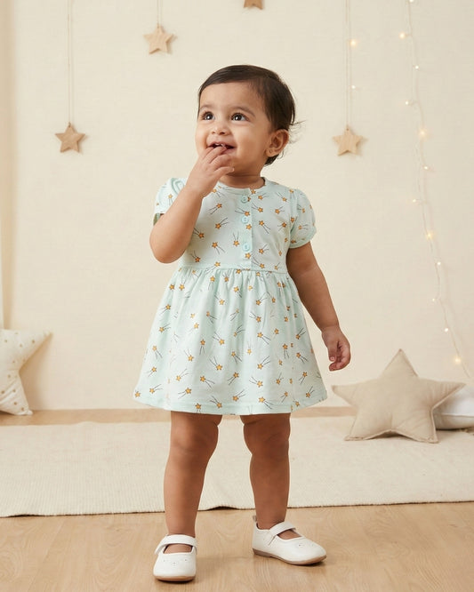 Shooting Star Half Sleeves Frock & Bloomer Pant Set