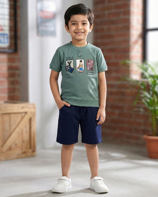 Street Times Half Sleeves T-Shirt & Shorts Set | Green