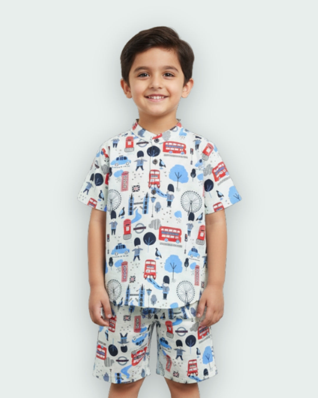 Iconic London Half Sleeves T-Shirt & Shorts Set | Pale Green