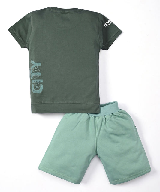 Bulls City Half Sleeves T-Shirt & Shorts Set | Green