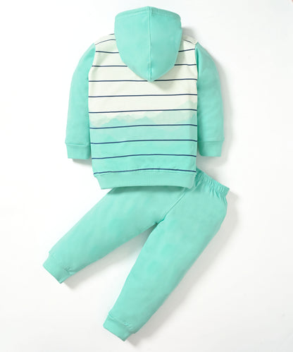 Adventure Full Sleeves Hooded Sweatshirt & Joggers Set | Green