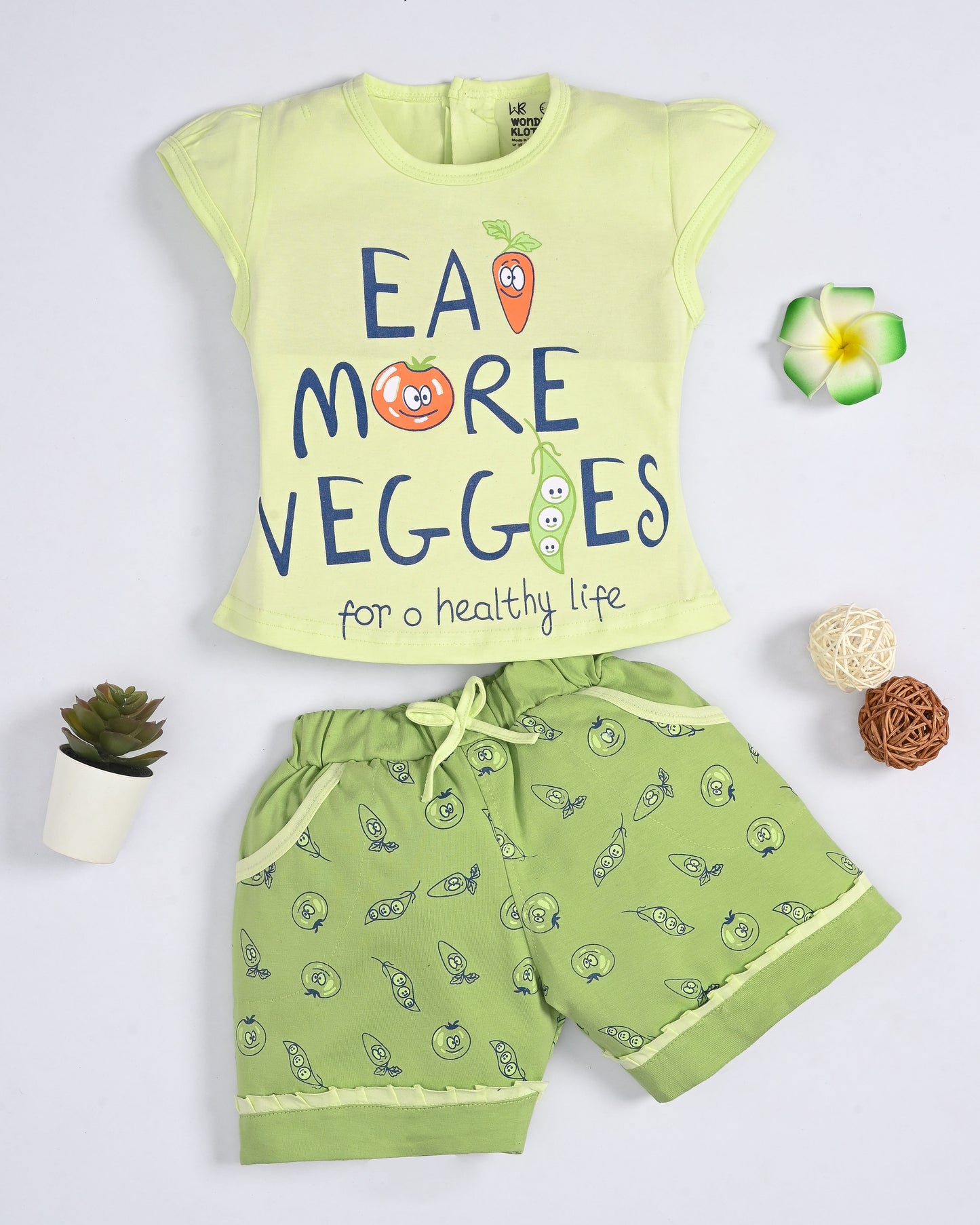 Eat More Veggies Short Sleeves Top & Hot Pant Set | Green