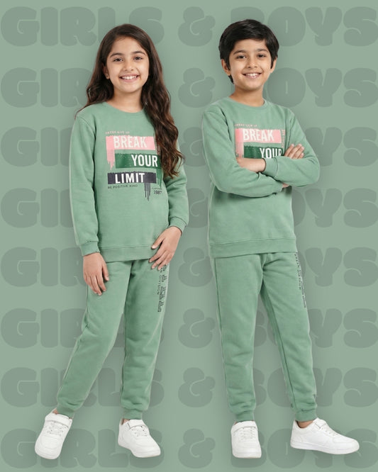 Break Your Limit Full Sleeves Sweatshirt and Joggers Set | Green